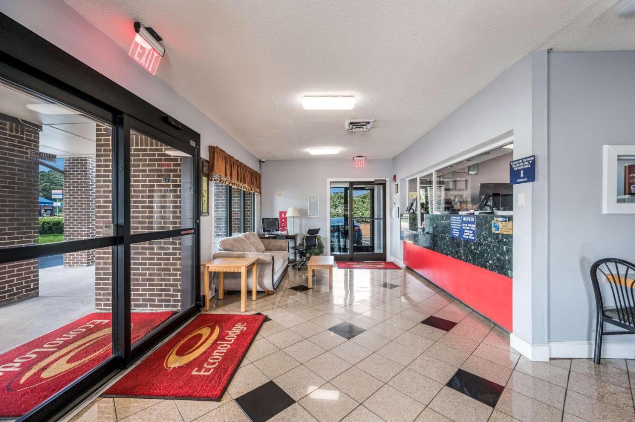 Econo Lodge Inn & Suites University Huntsville Zewnętrze zdjęcie