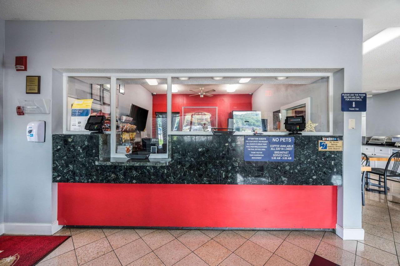 Econo Lodge Inn & Suites University Huntsville Zewnętrze zdjęcie