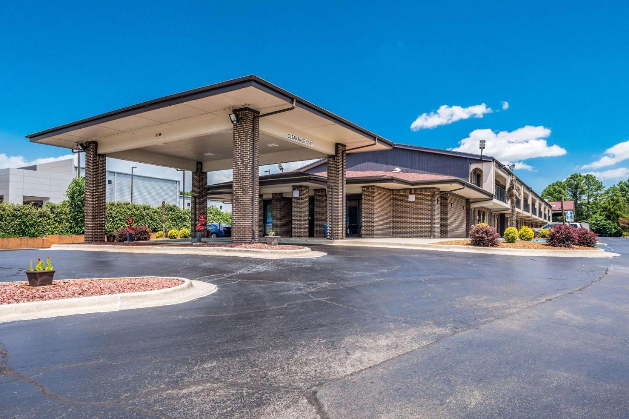 Econo Lodge Inn & Suites University Huntsville Zewnętrze zdjęcie
