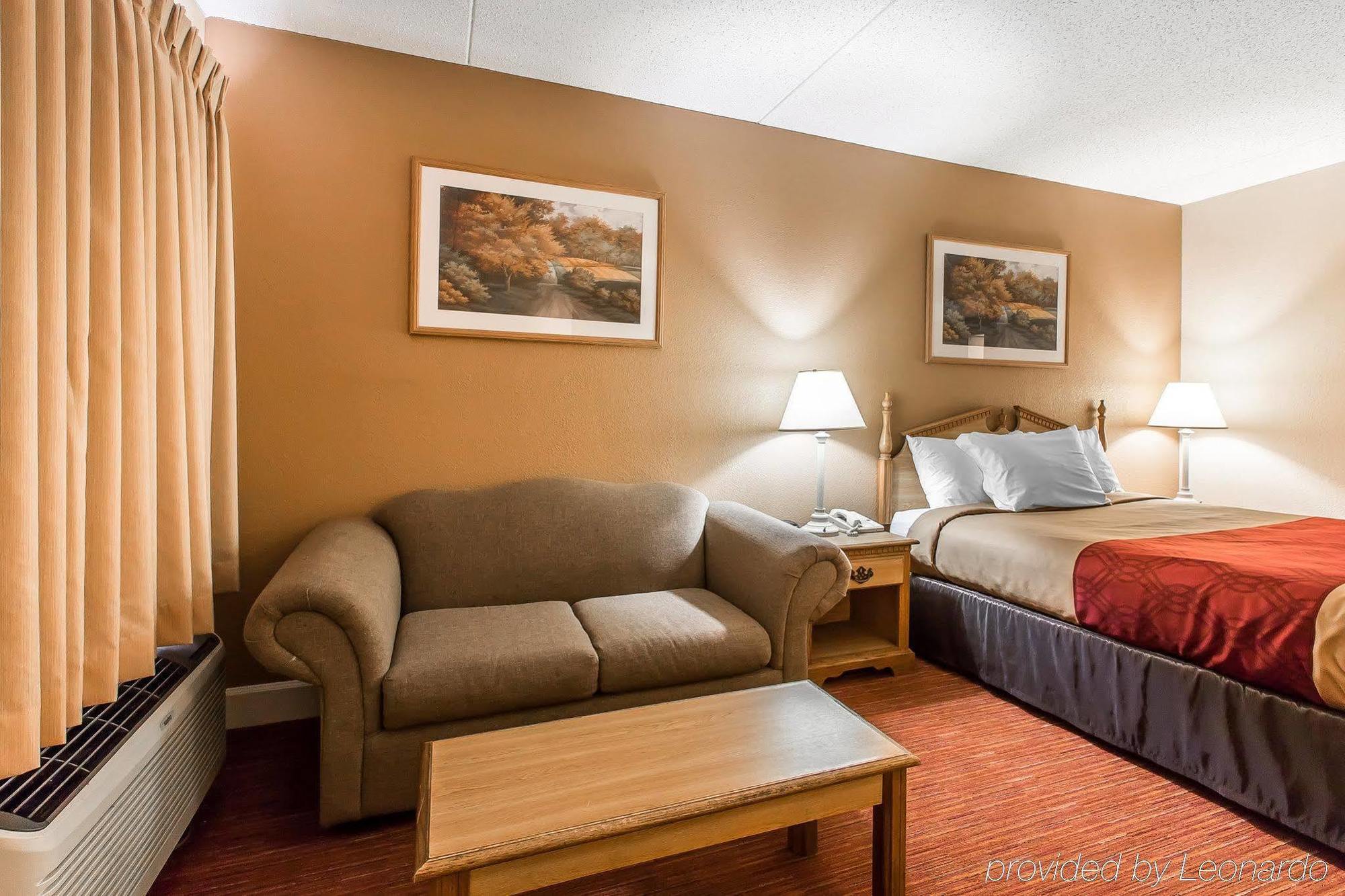 Econo Lodge Inn & Suites University Huntsville Zewnętrze zdjęcie